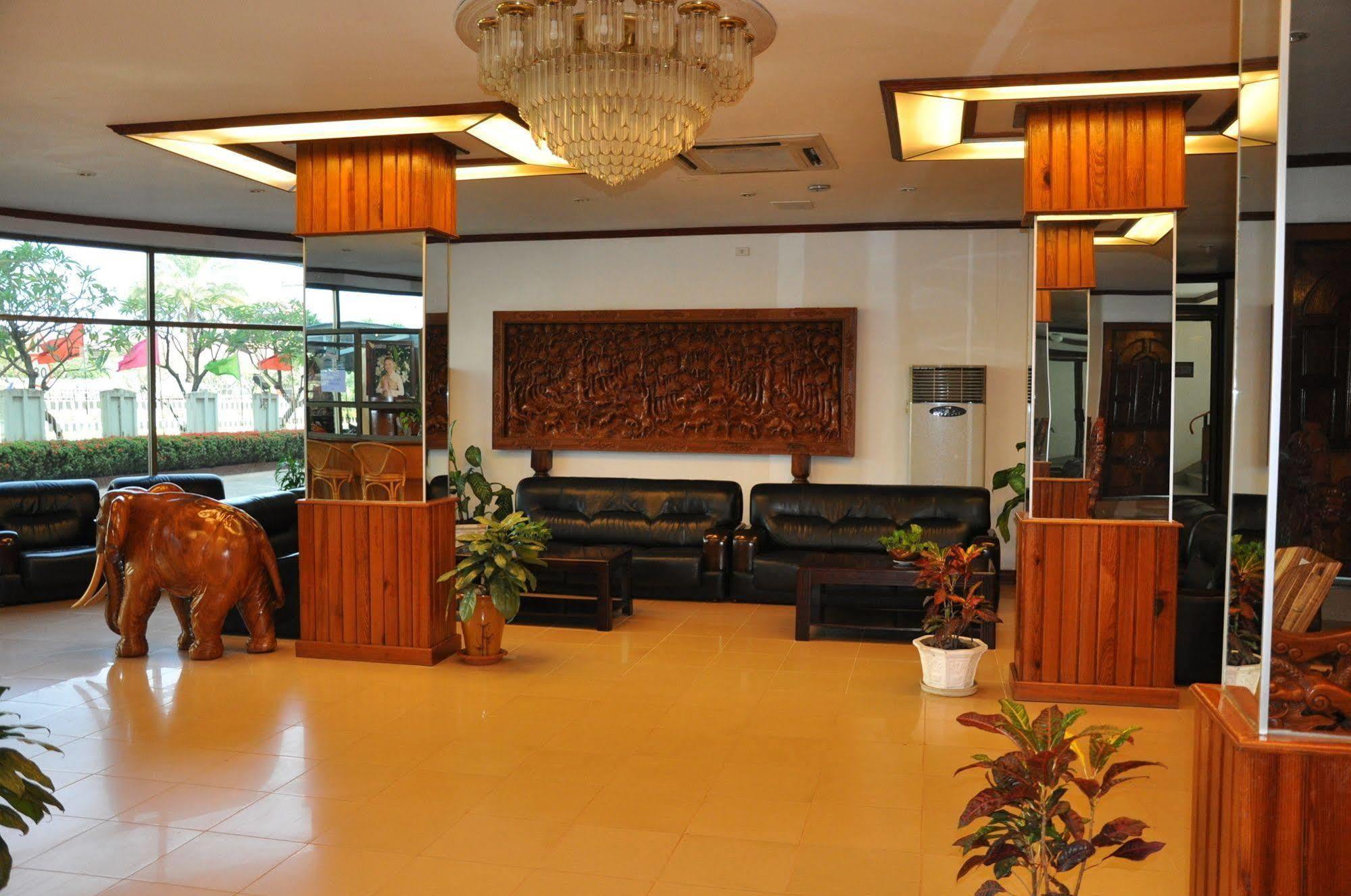 Mekong Hotel Vientiane Eksteriør bilde
