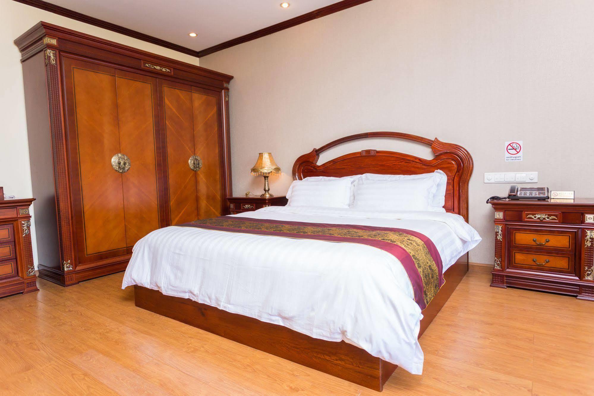 Mekong Hotel Vientiane Eksteriør bilde