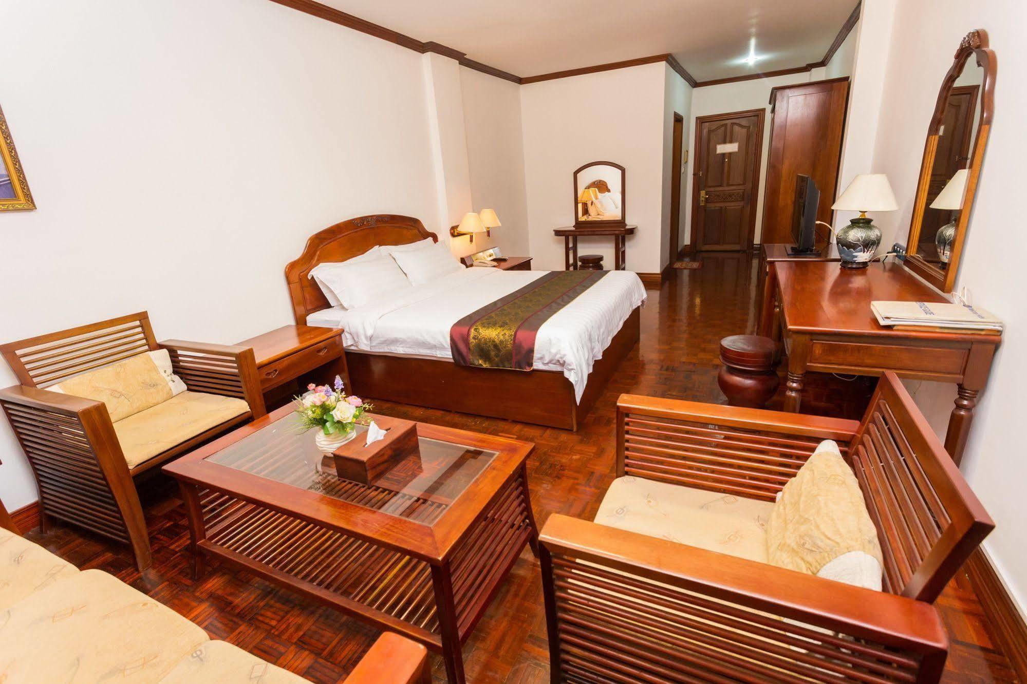 Mekong Hotel Vientiane Eksteriør bilde